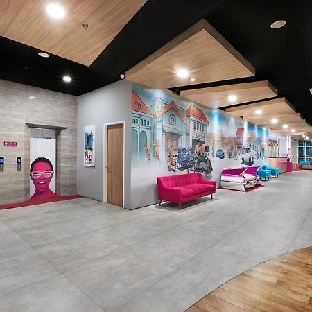 Favehotel Sidoarjo Exterior foto