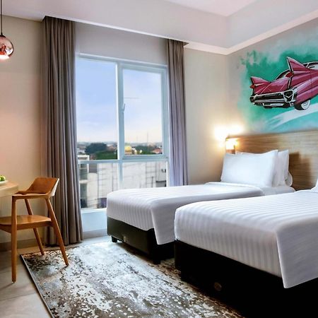 Favehotel Sidoarjo Exterior foto