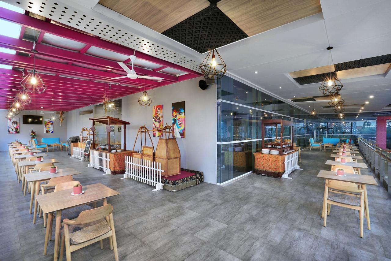 Favehotel Sidoarjo Exterior foto